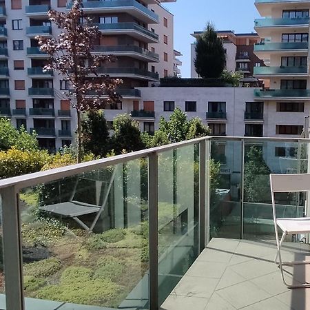 Corvin Center Suites Budapeste Exterior foto